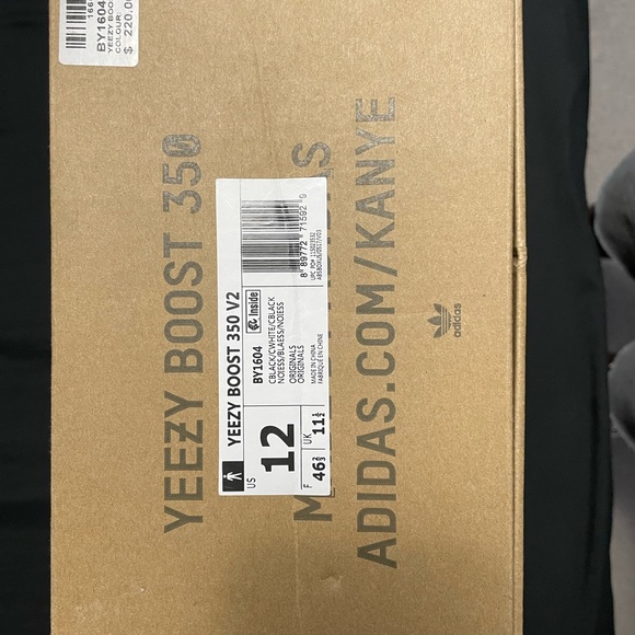 Yeezy 350 V2 Core Black White - Picture 1 of 7